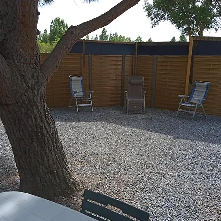 Campsite Espace Caravane Valras *